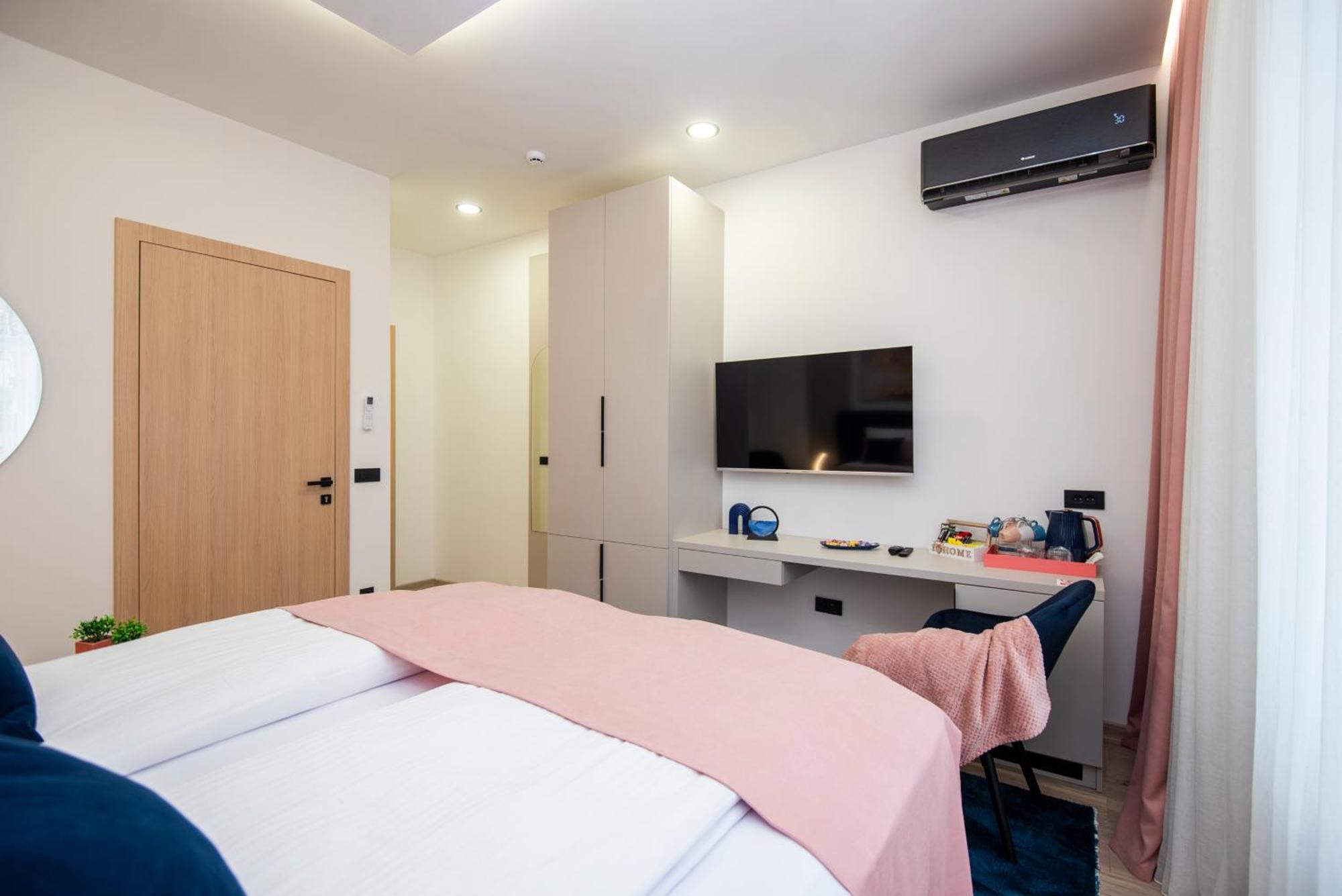 Bella Suites - Garage Parking-Additional Payment-2Min From Apartments