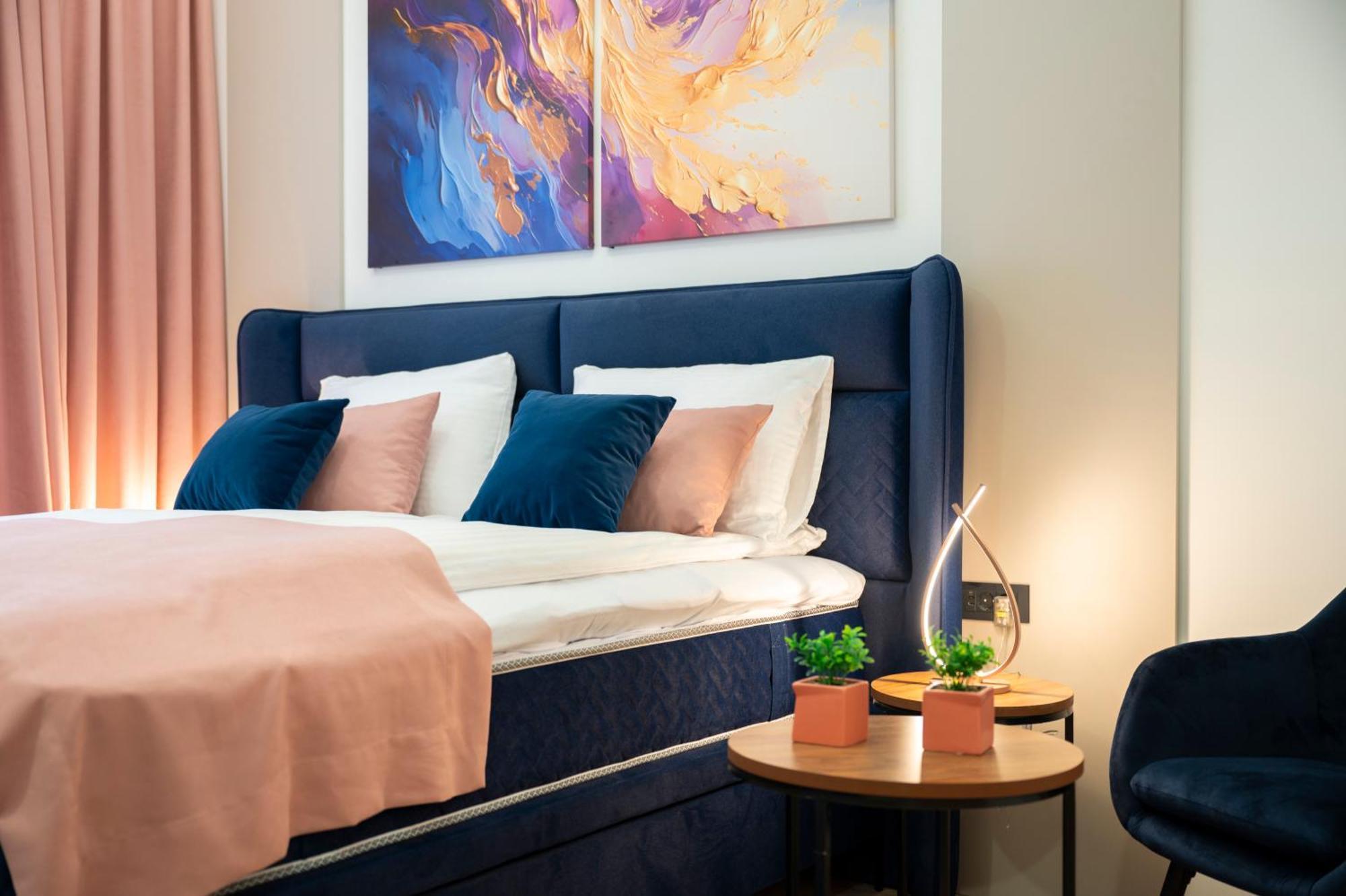 Apartman Bella Suites - Garage Parking-Additional Payment-2Min From Apartments *