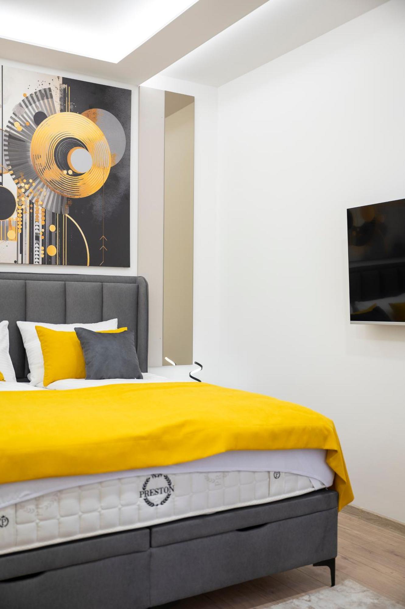 Bella Suites - Garage Parking-Additional Payment-2Min From Apartments